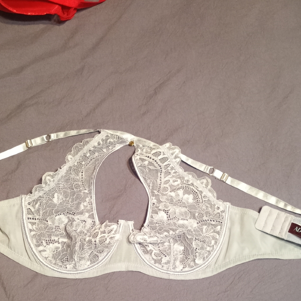 ADORE ME Elegant Lavender Lace Bra